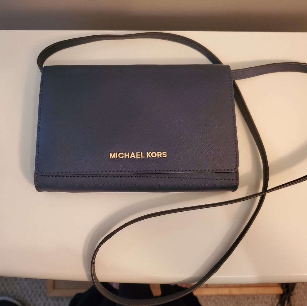 MICHAEL Michael Kors Navy Crossbody Wallet with Gold Logo